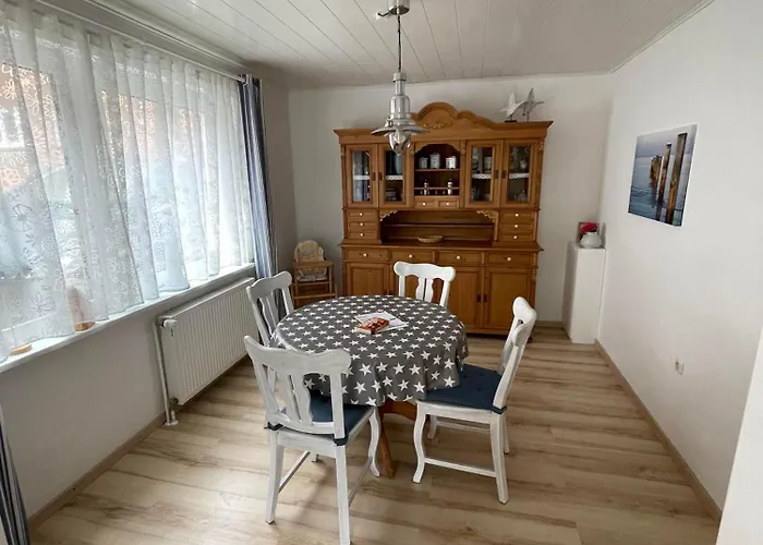 Strandlaeufer 公寓 *